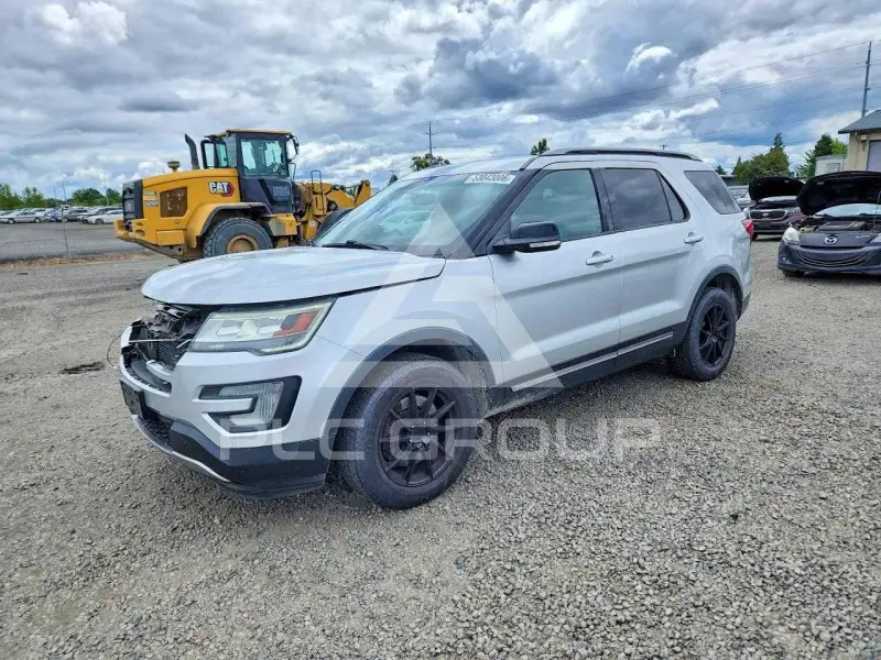 2016 Ford EXPLORER фото