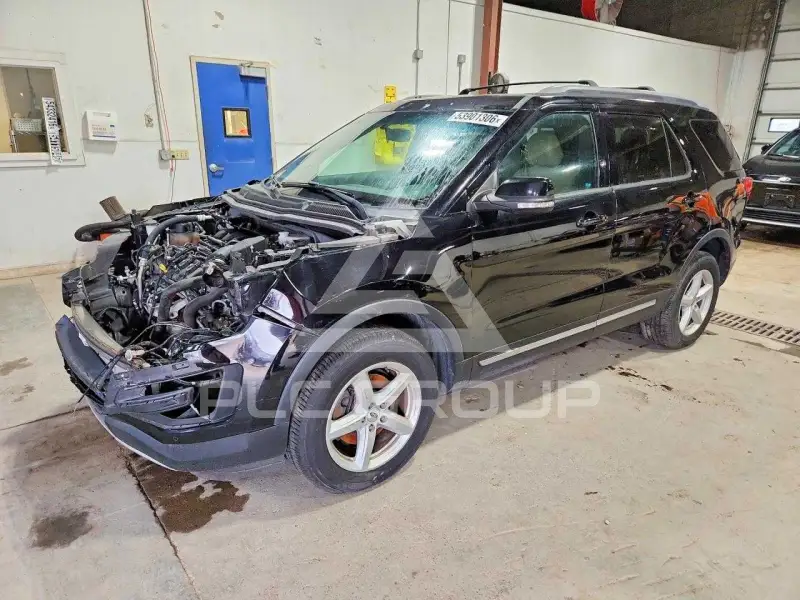 2016 Ford EXPLORER photo