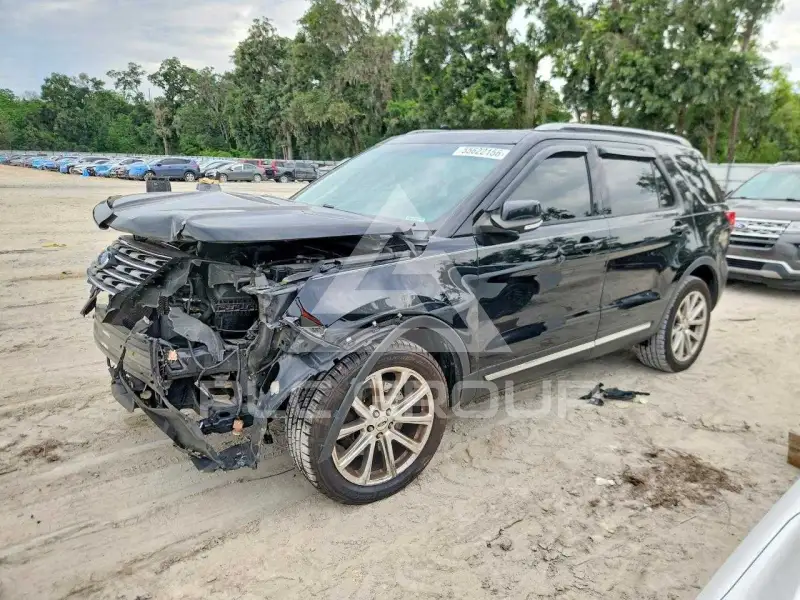 2016 Ford EXPLORER photo