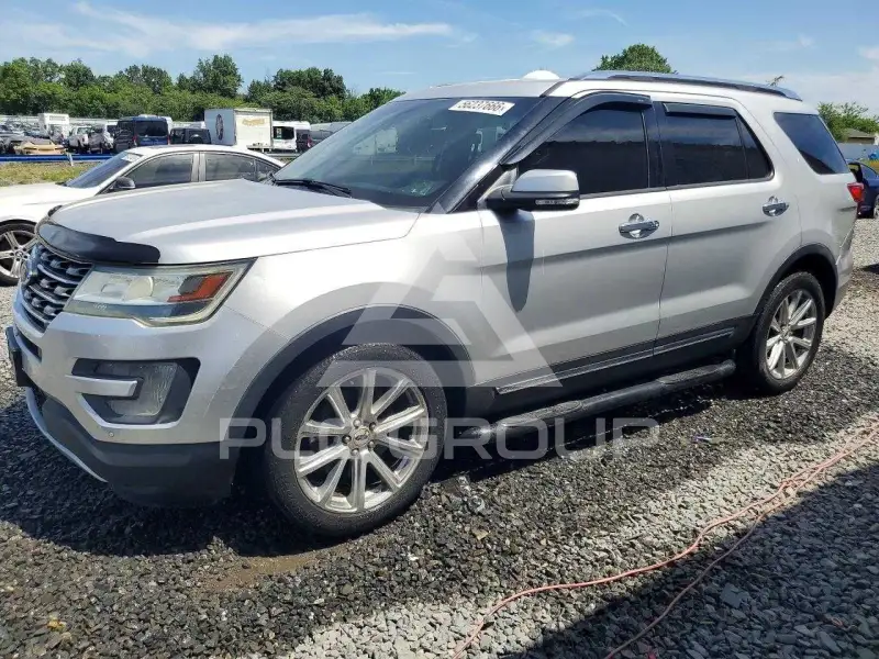 2016 Ford EXPLORER photo