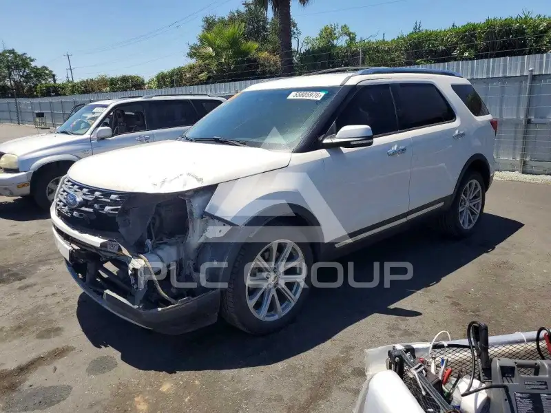 2016 Ford EXPLORER фото