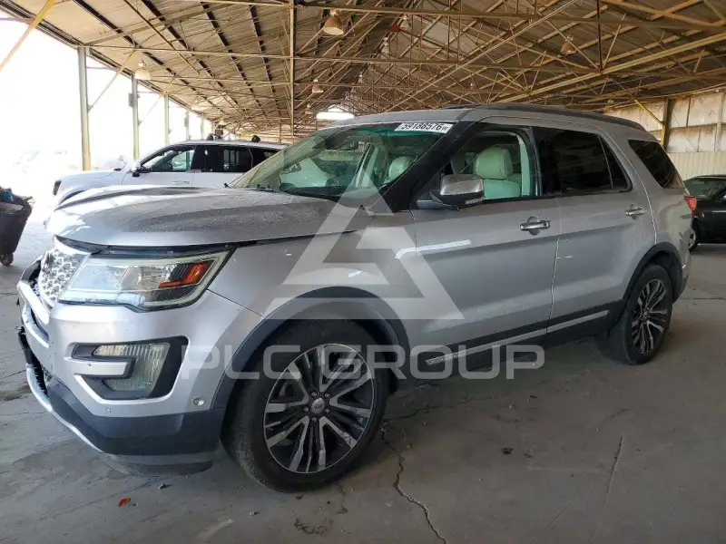 2016 Ford EXPLORER photo