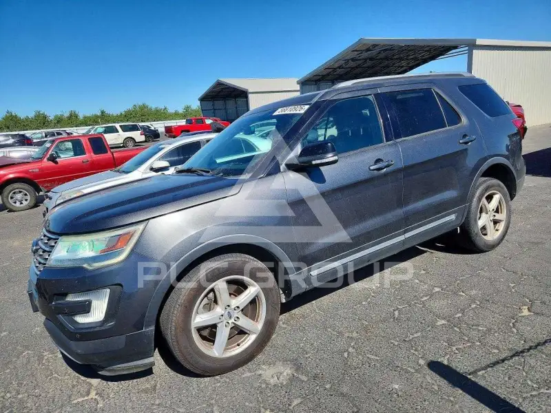2016 Ford EXPLORER photo