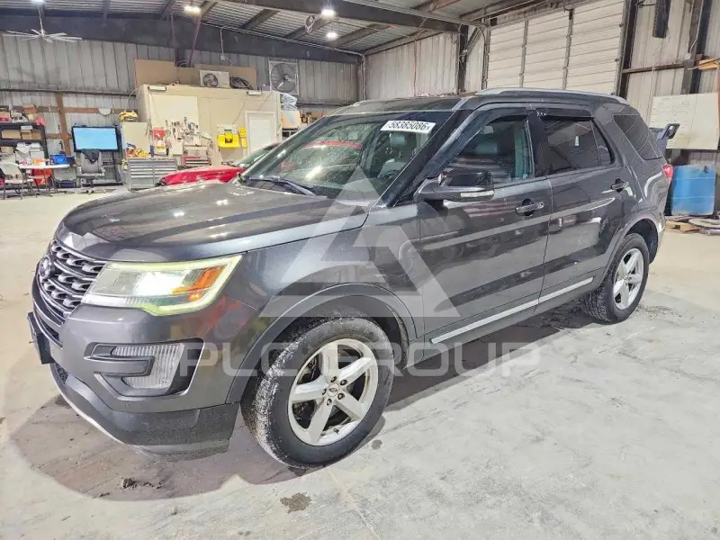 2016 Ford EXPLORER photo