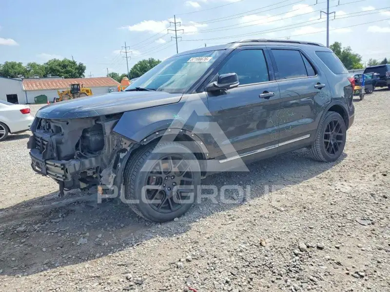 2016 Ford EXPLORER photo