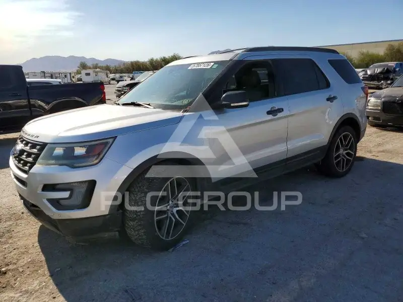 2016 Ford EXPLORER photo