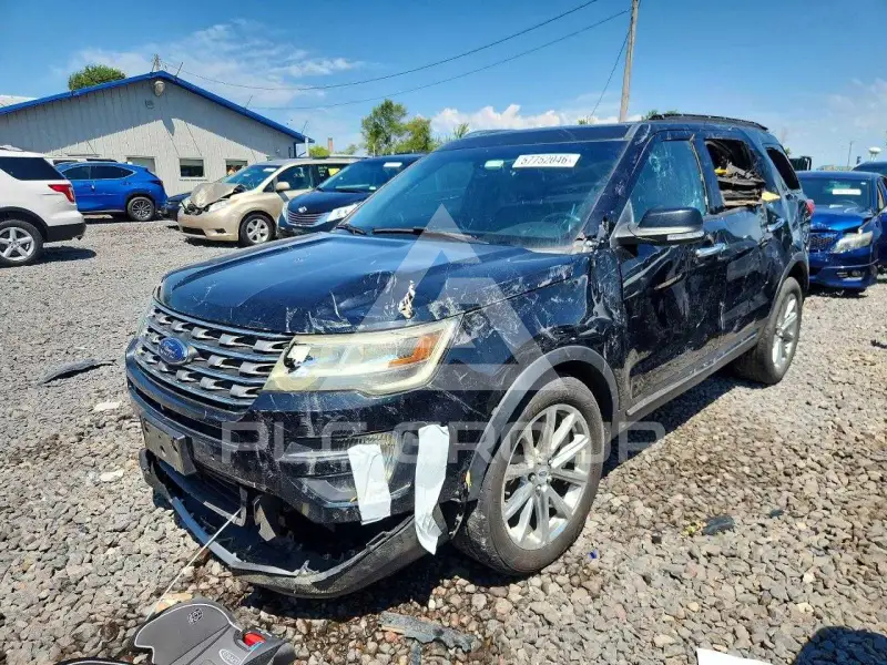 2016 Ford EXPLORER фото