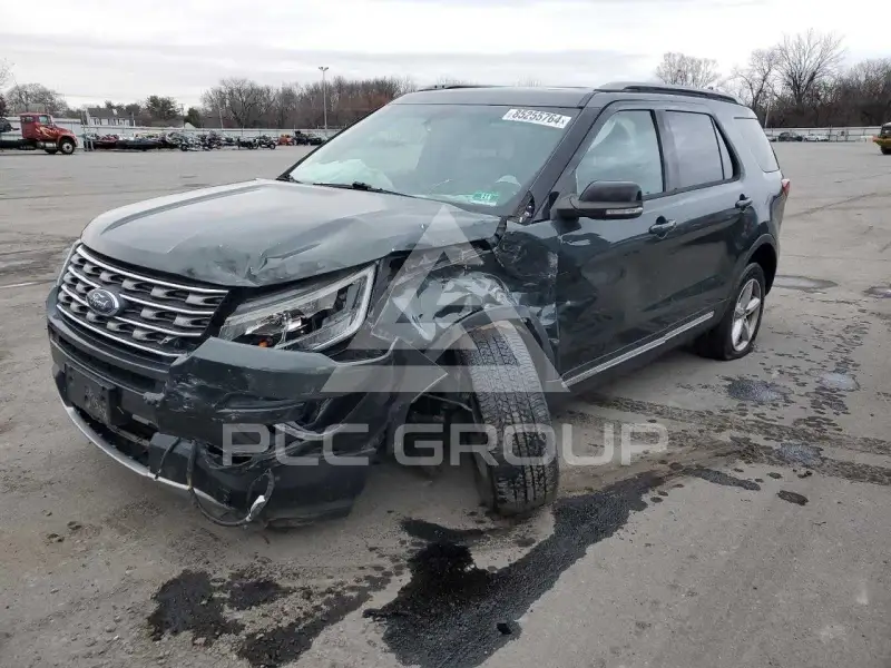 2016 Ford EXPLORER фото
