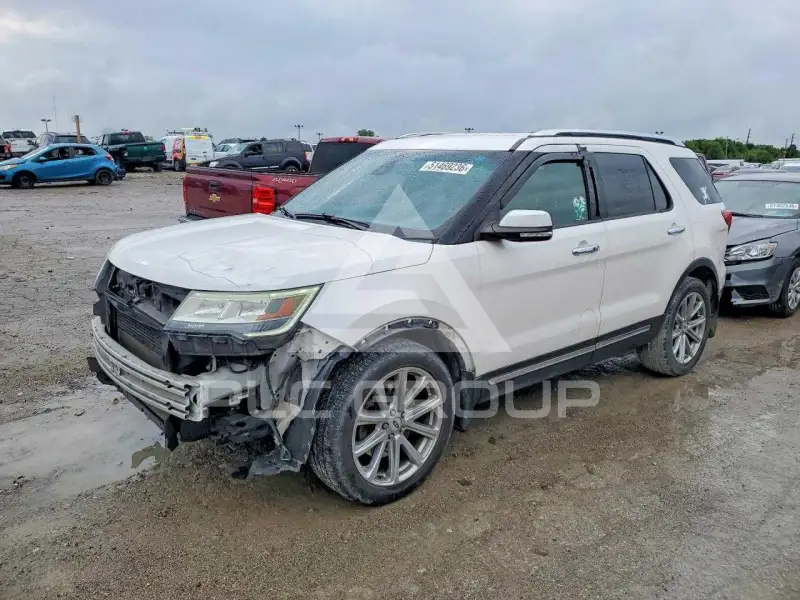 2016 Ford EXPLORER фото