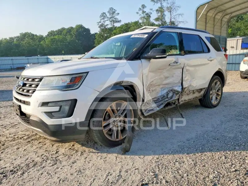 2016 Ford EXPLORER photo