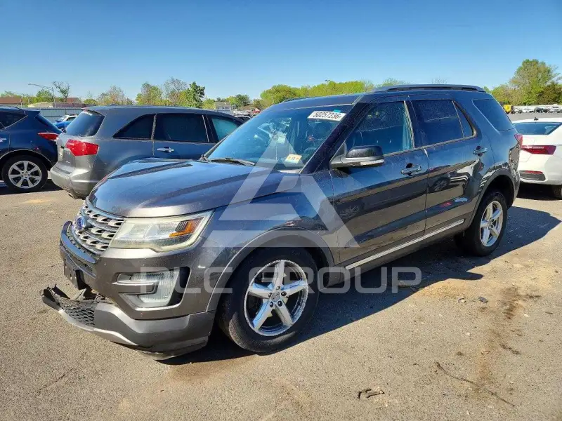 2016 Ford EXPLORER фото