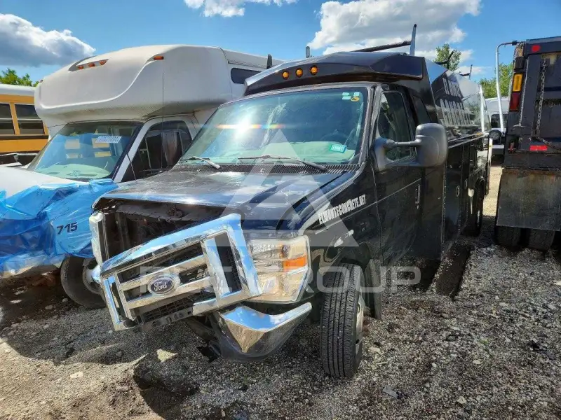 2016 Ford ECONOLINE фото