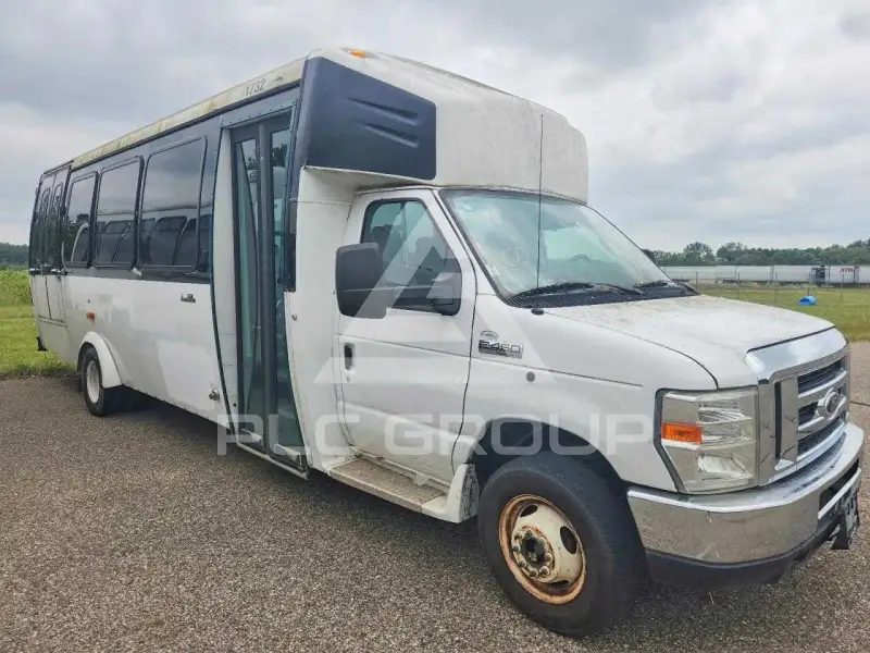 2016 Ford ECONOLINE фото