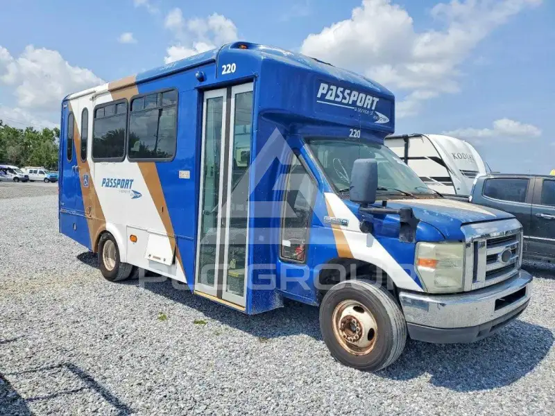2016 Ford ECONOLINE фото