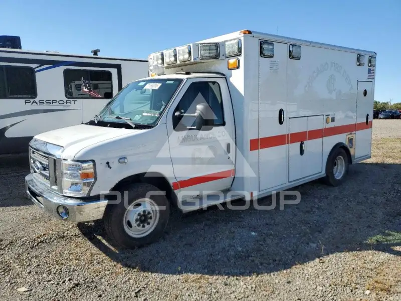 2016 Ford ECONOLINE фото
