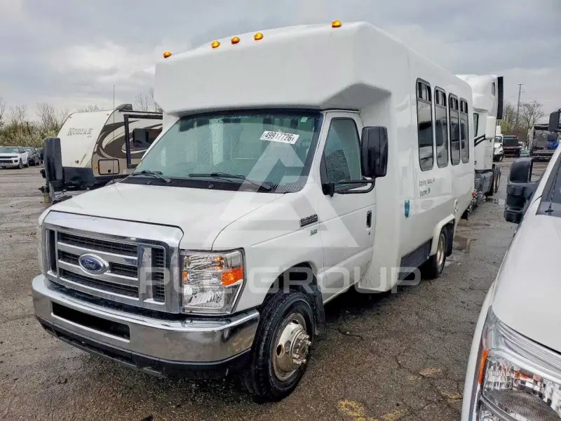 2016 Ford ECONOLINE фото