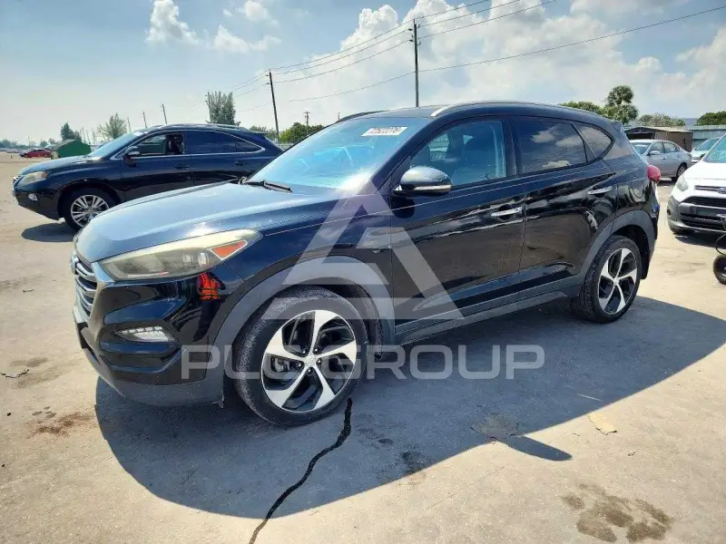 2016 Hyundai Tucson photo