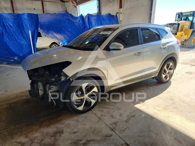 2016 Hyundai Tucson photo