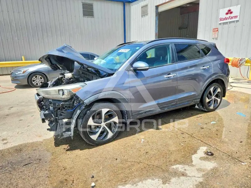 2016 Hyundai Tucson photo
