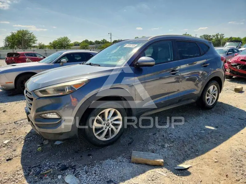 2016 Hyundai Tucson photo