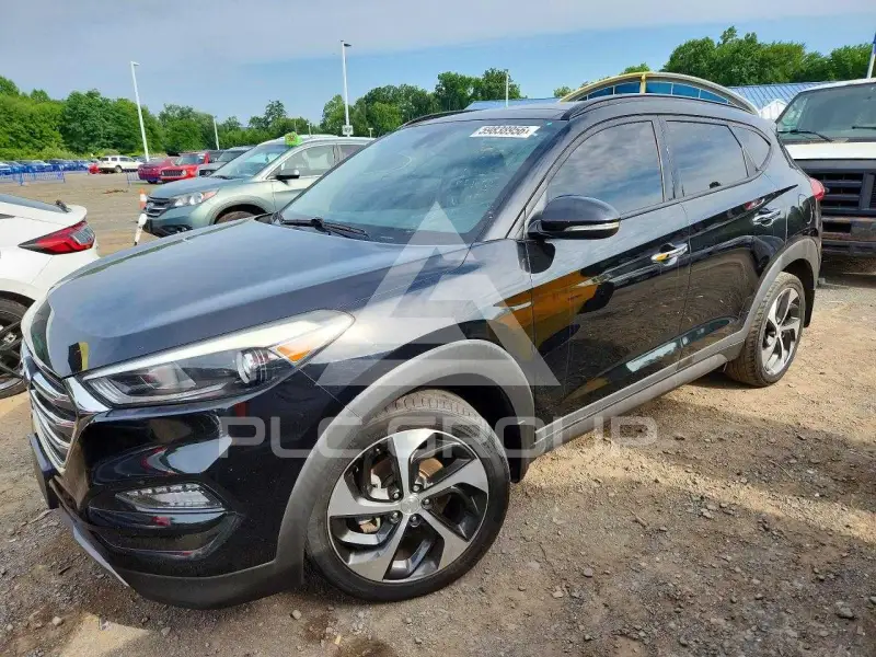 2016 Hyundai Tucson photo