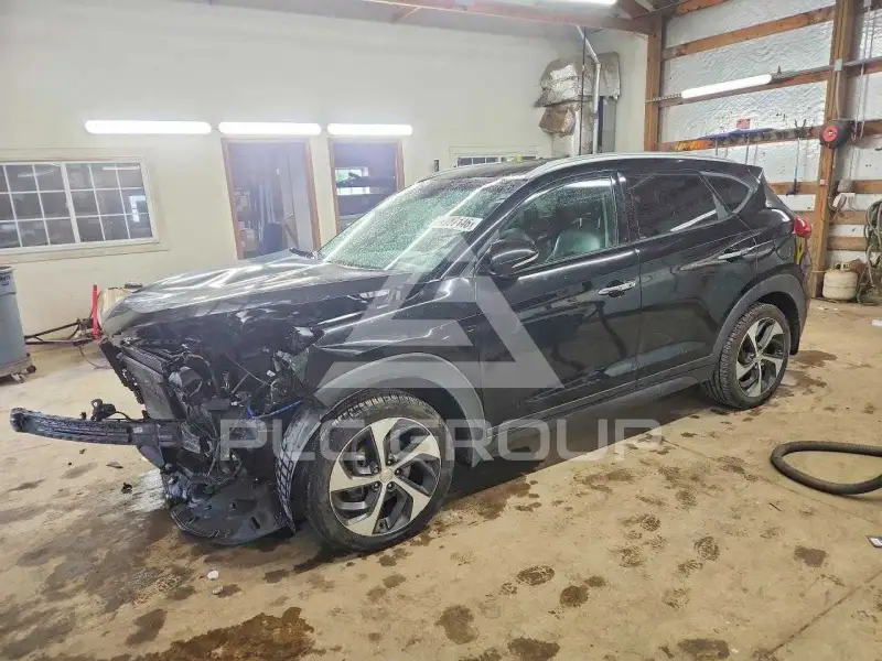 2016 Hyundai Tucson photo