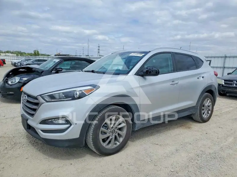 2016 Hyundai Tucson photo