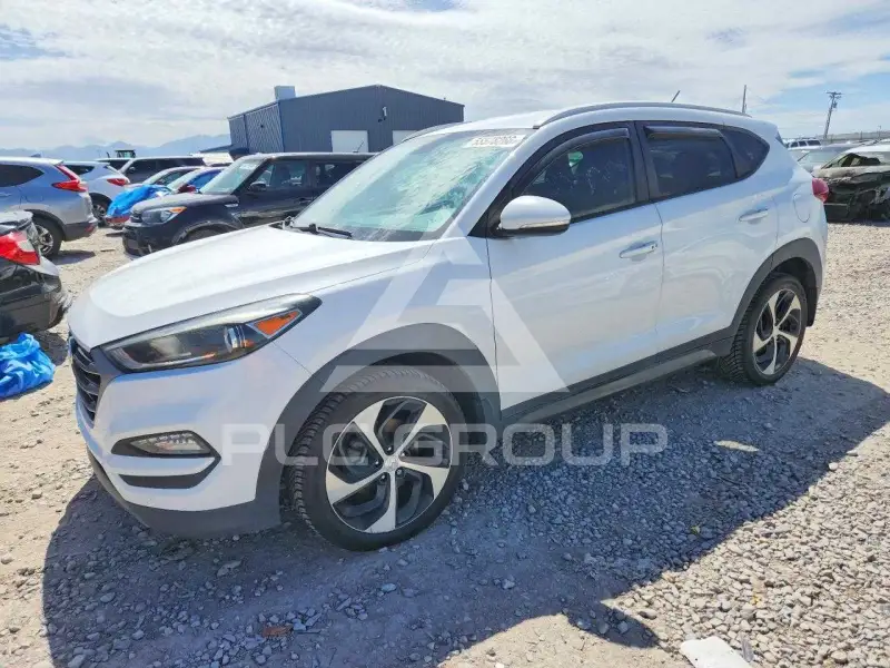 2016 Hyundai Tucson photo