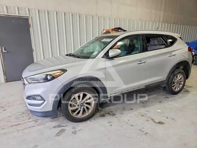2016 Hyundai Tucson photo