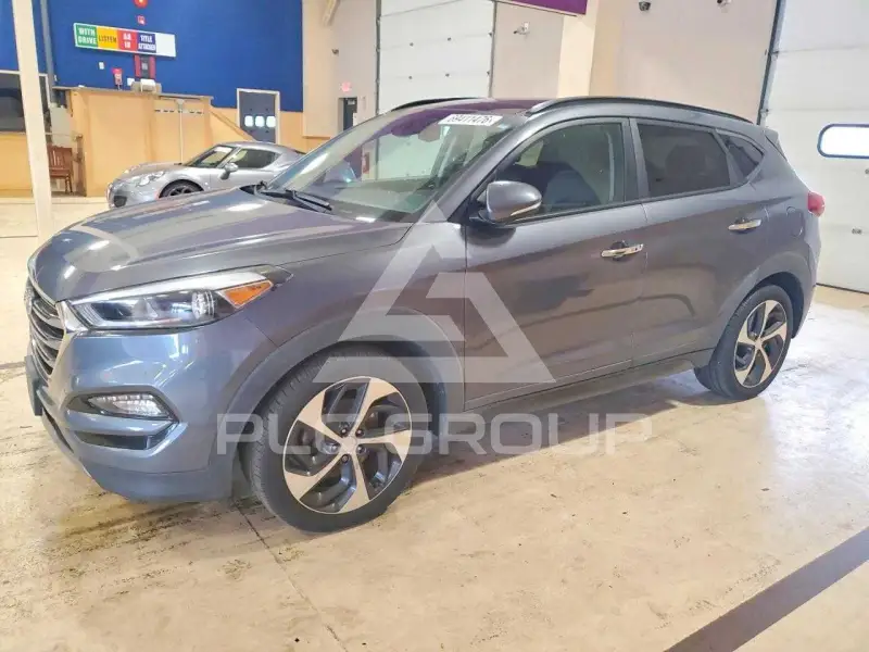 2016 Hyundai Tucson photo