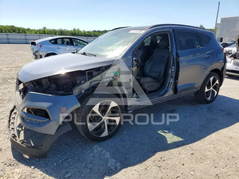2016 Hyundai Tucson photo