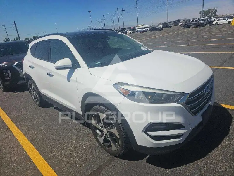 2016 Hyundai Tucson photo