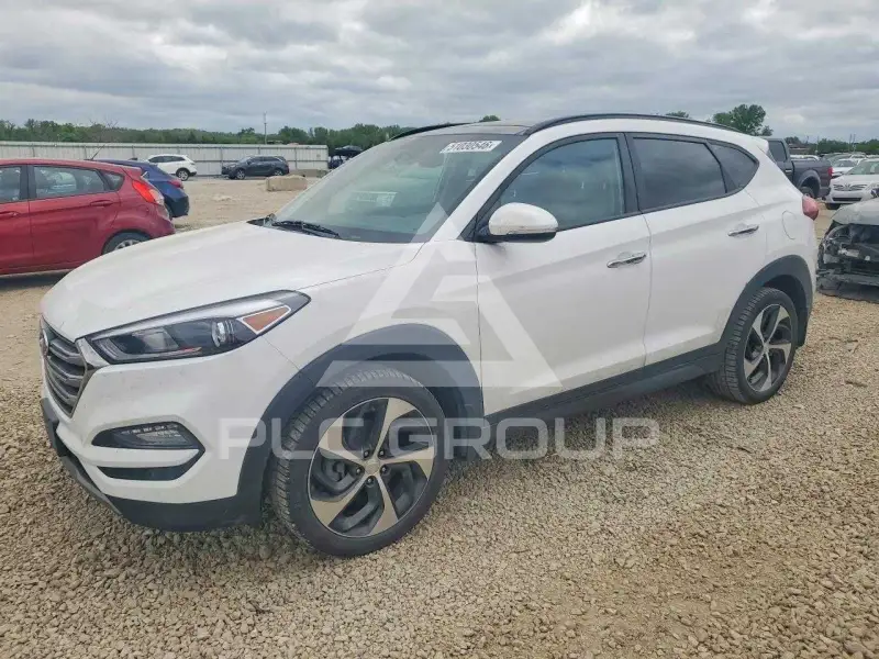 2016 Hyundai Tucson photo