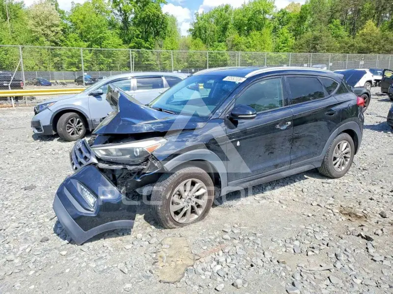 2016 Hyundai Tucson photo