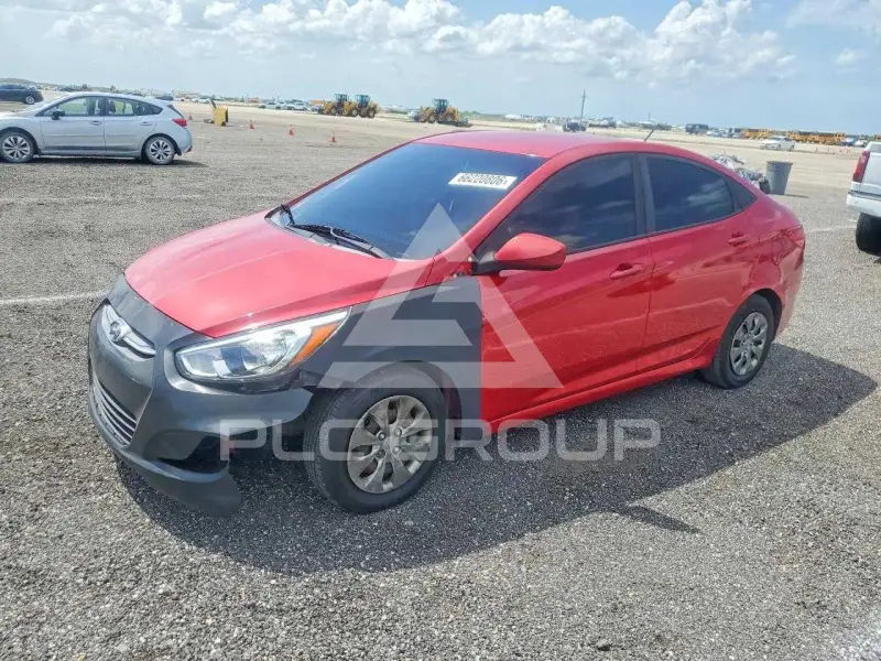 2016 Hyundai Accent photo