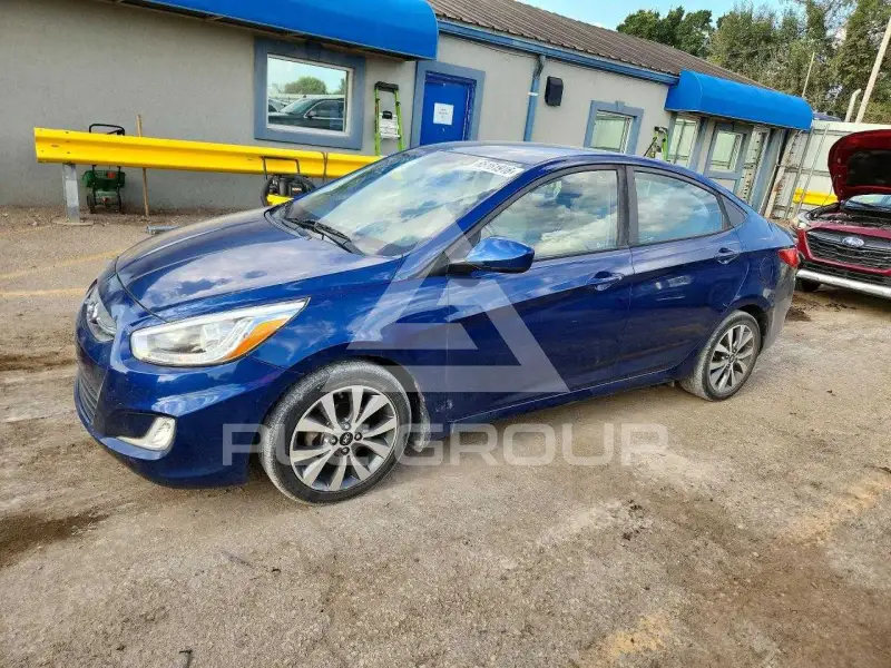 2016 Hyundai Accent photo