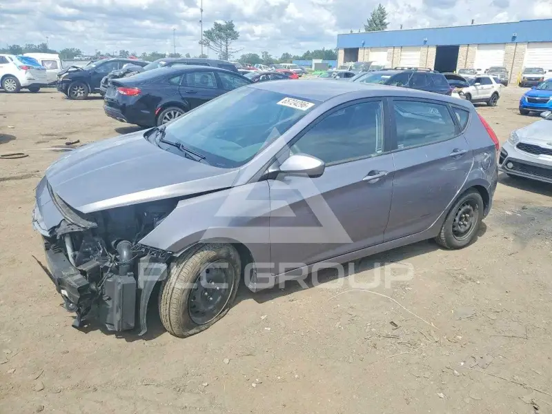 2016 Hyundai Accent фото