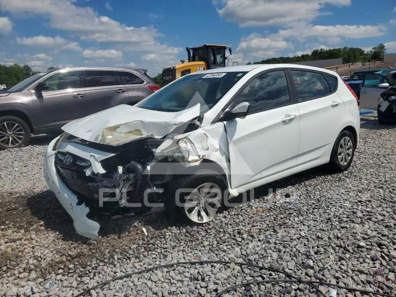 2016 Hyundai Accent photo