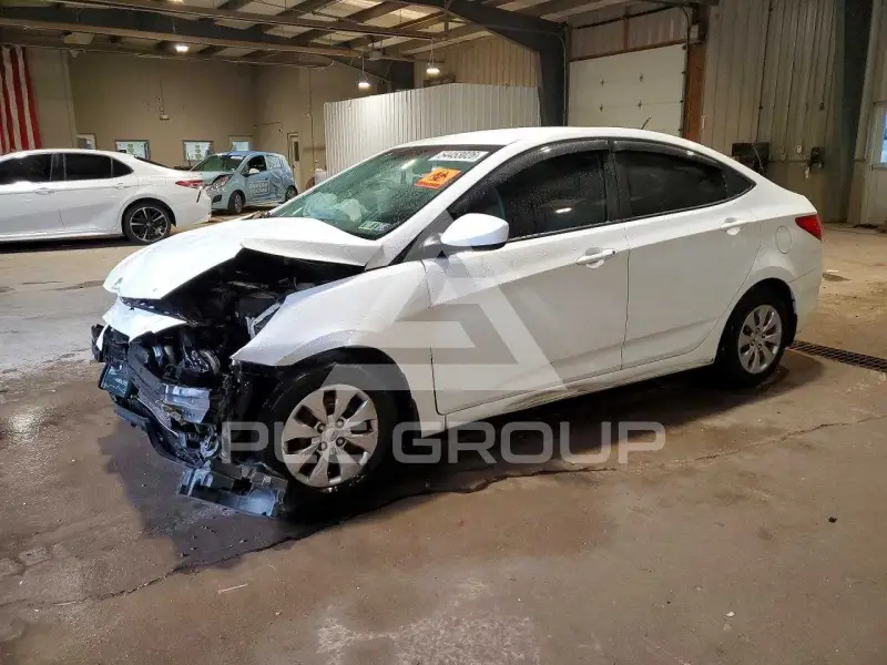 2016 Hyundai Accent фото