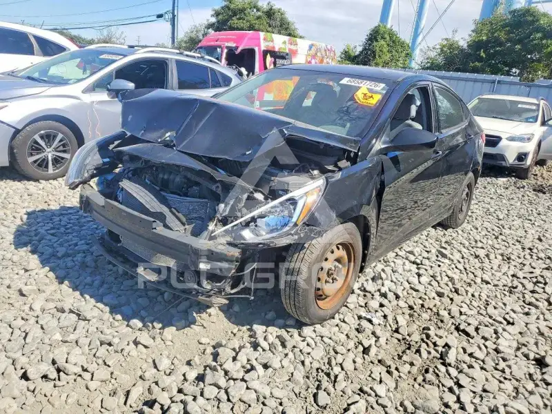 2016 Hyundai Accent photo