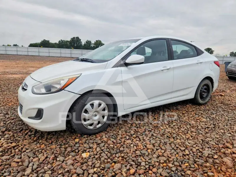 2016 Hyundai Accent photo