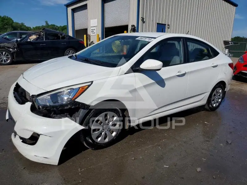 2016 Hyundai Accent фото