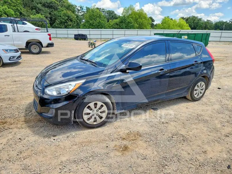 2016 Hyundai Accent photo