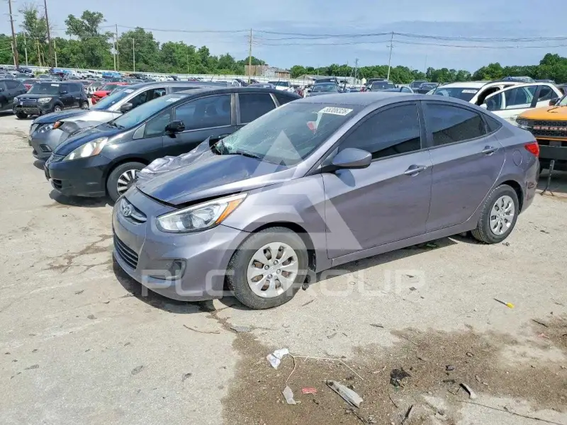 2016 Hyundai Accent photo