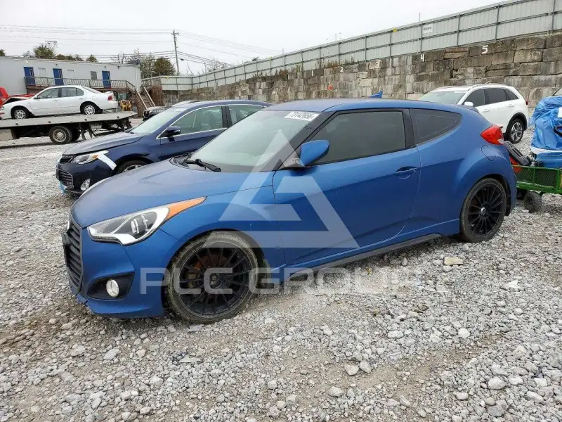 2016 Hyundai Veloster photo