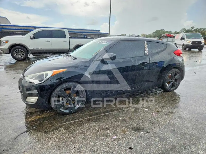 2016 Hyundai Veloster photo