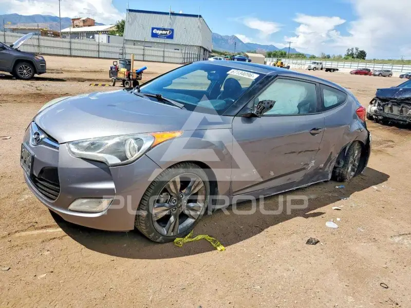 2016 Hyundai Veloster фото