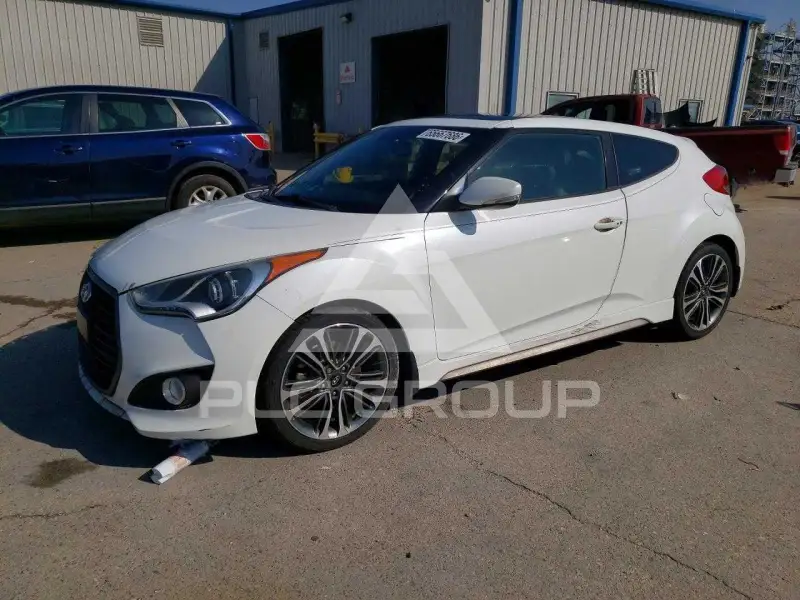 2016 Hyundai Veloster фото