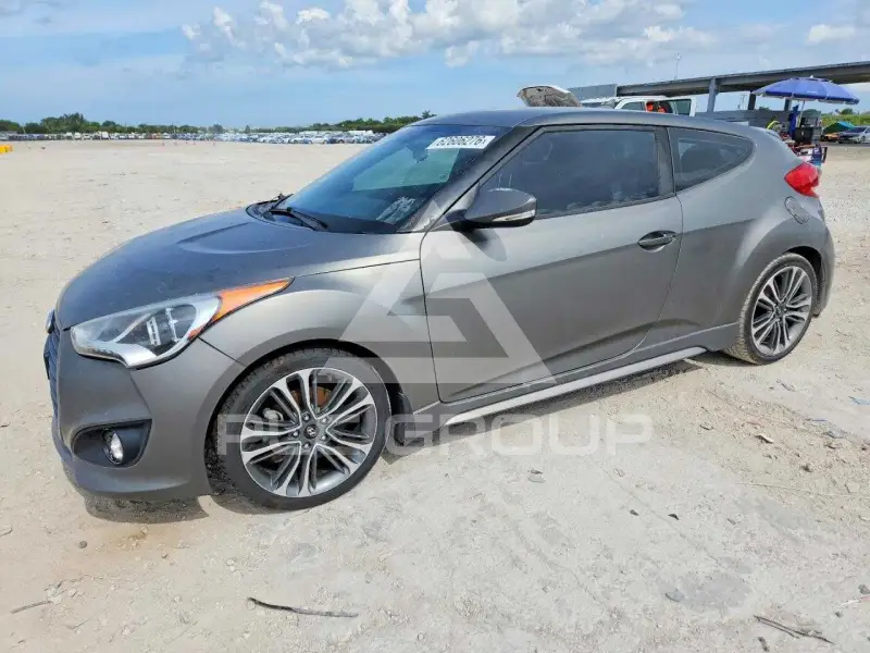 2016 Hyundai Veloster фото