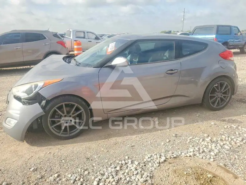 2016 Hyundai Veloster фото